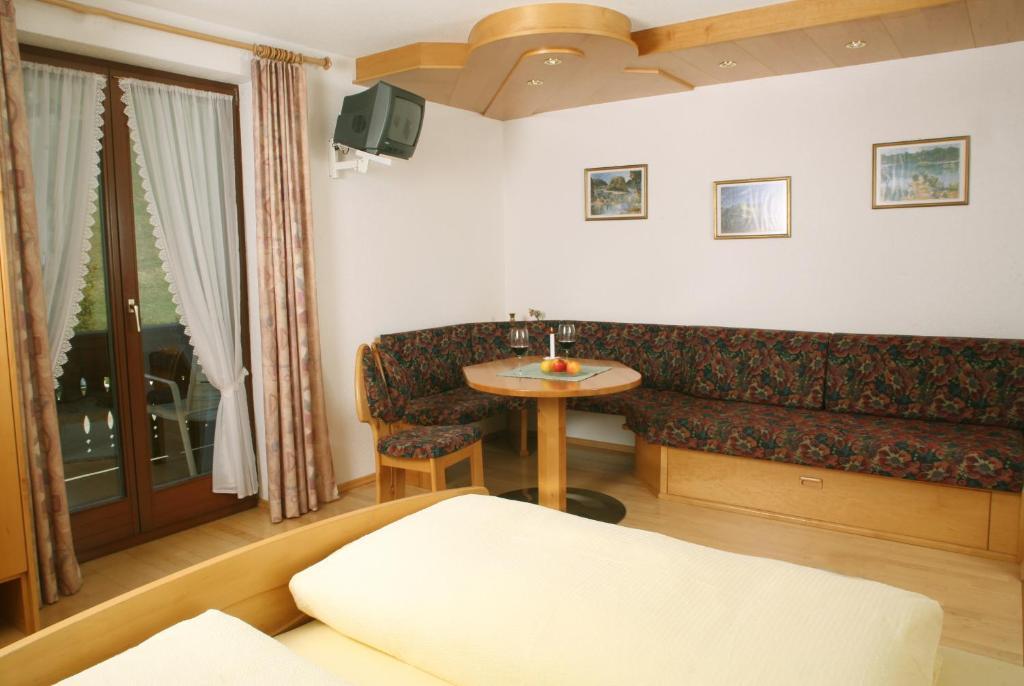 Gaestehaus Ortner Liesing Pokój zdjęcie